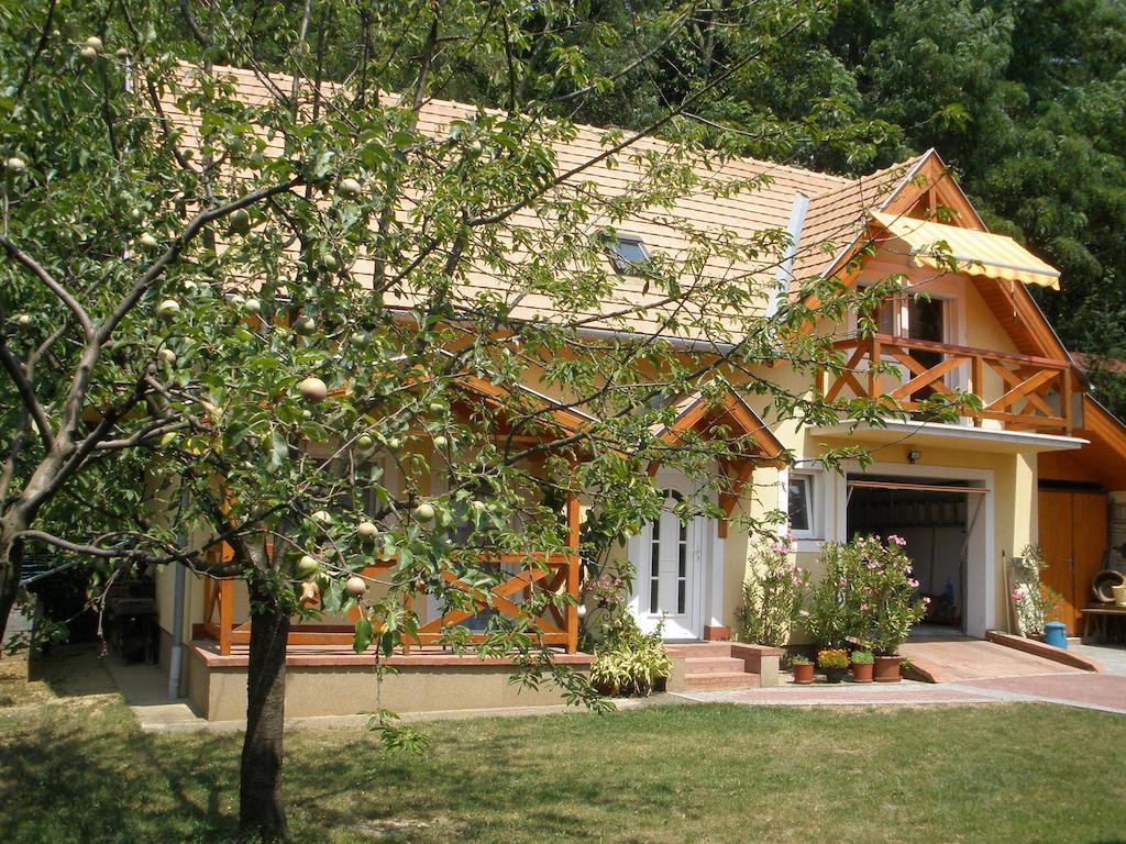 Mirtill Apartmanház Hévíz Esterno foto