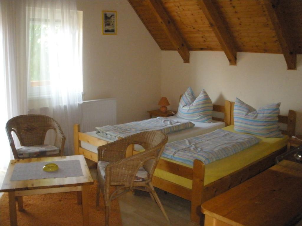 Mirtill Apartmanház Hévíz Camera foto